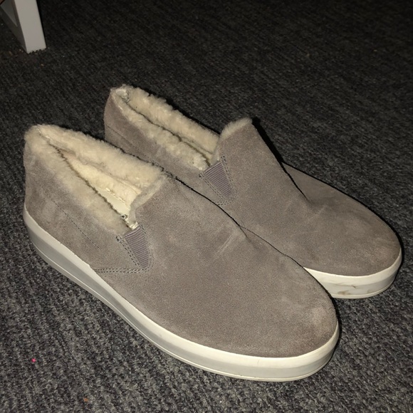 Size 7 PRADA Shearling slip on sneakers - Picture 4 of 4
